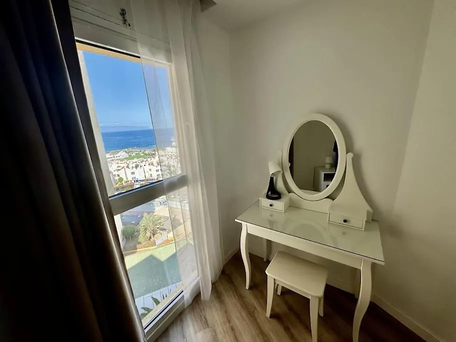 Amazing Apartment In Las Americas Playa de las Americas   Playa de las Americas (Tenerife)