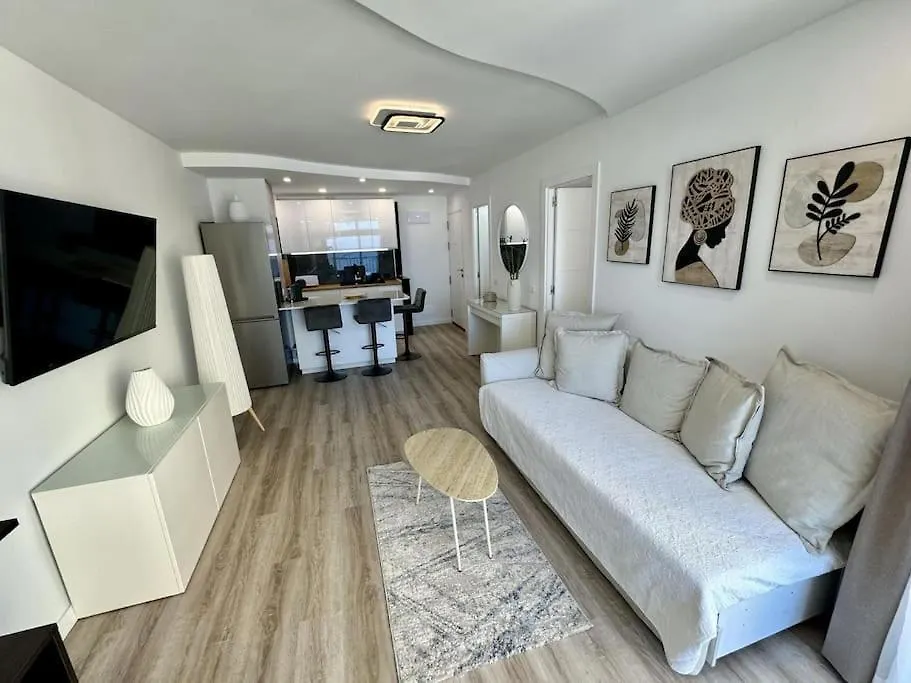 Amazing Apartment In Las Americas Playa de las Americas