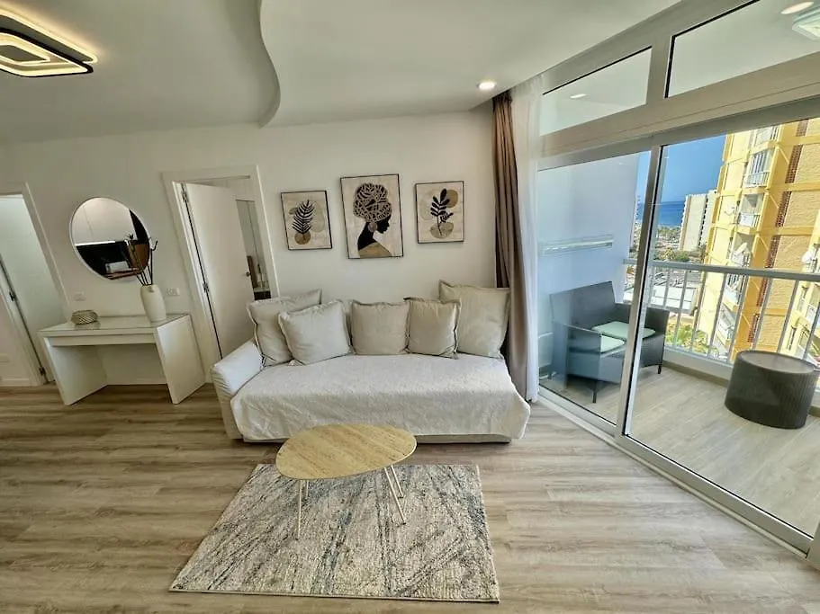 Amazing Apartment In Las Americas Playa de las Americas  Playa de las Americas (Tenerife)