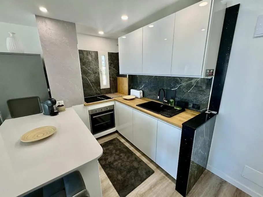 Amazing Apartment In Las Americas Playa de las Americas  Spain