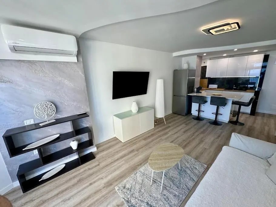 Amazing Apartment In Las Americas Playa de las Americas  0*, Playa de las Americas (Tenerife)