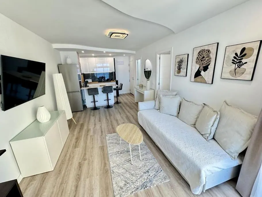 Amazing Apartment In Las Americas Playa de las Americas