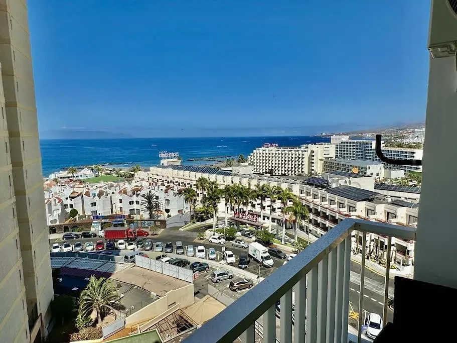 Amazing Apartment In Las Americas Playa de las Americas   Playa de las Americas (Tenerife)