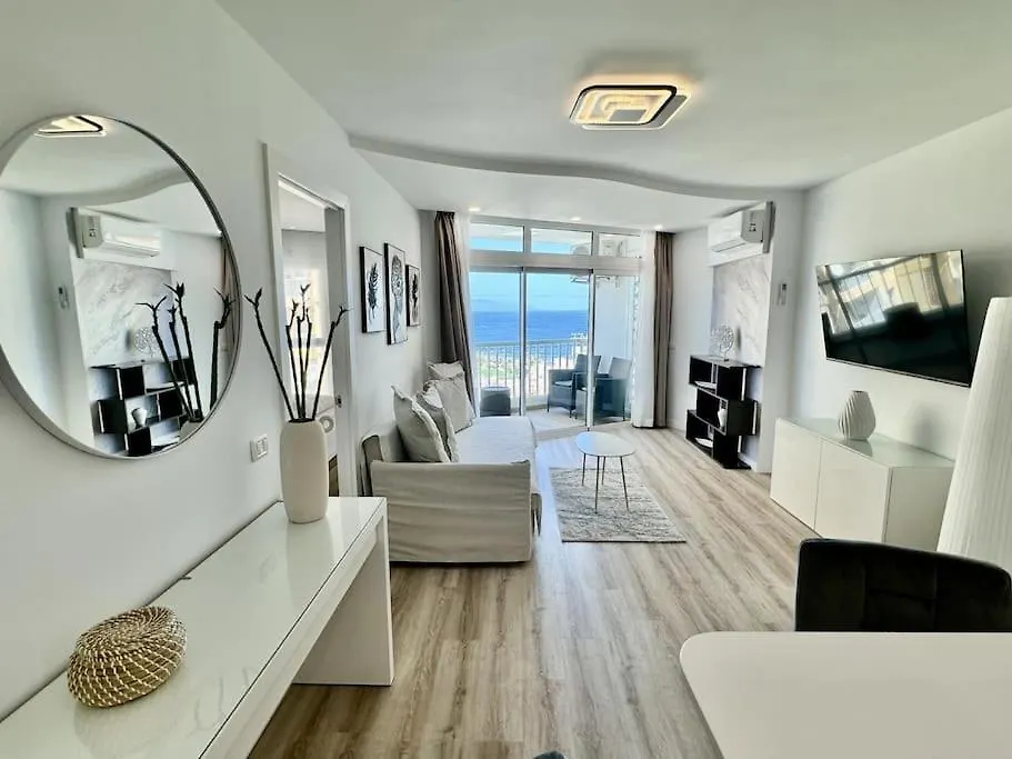 Amazing Apartment In Las Americas Playa de las Americas